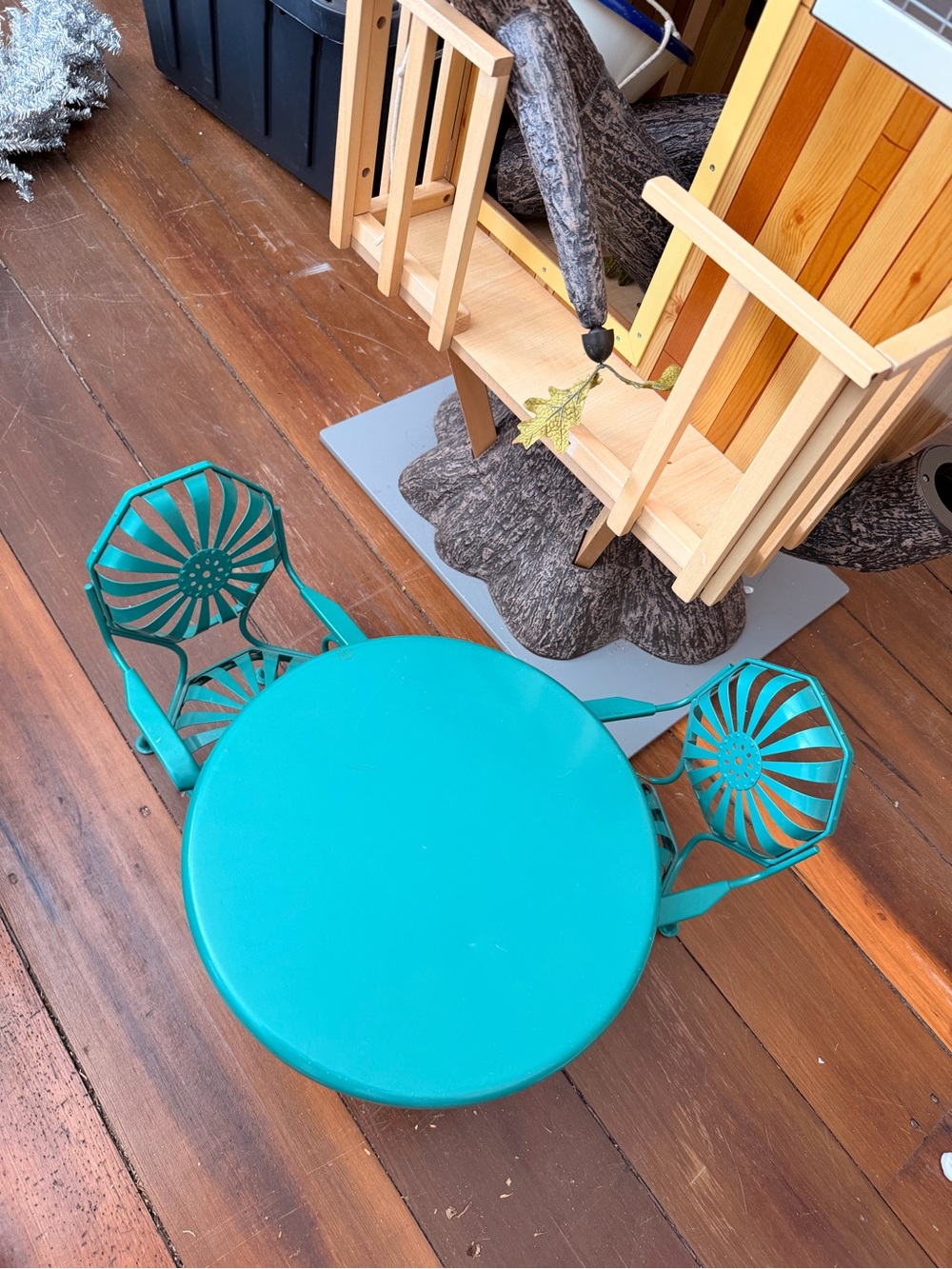 American Girl Kit Birthday Teal Sunburst Metal Bistro Table and Two Chairs